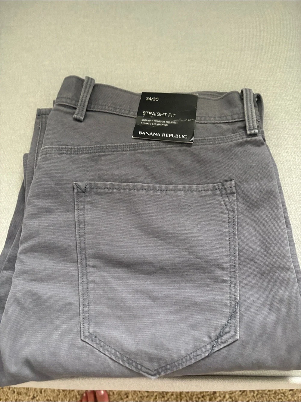 Banana Republic Men's Straight Fit Twill Pants— Light Gray